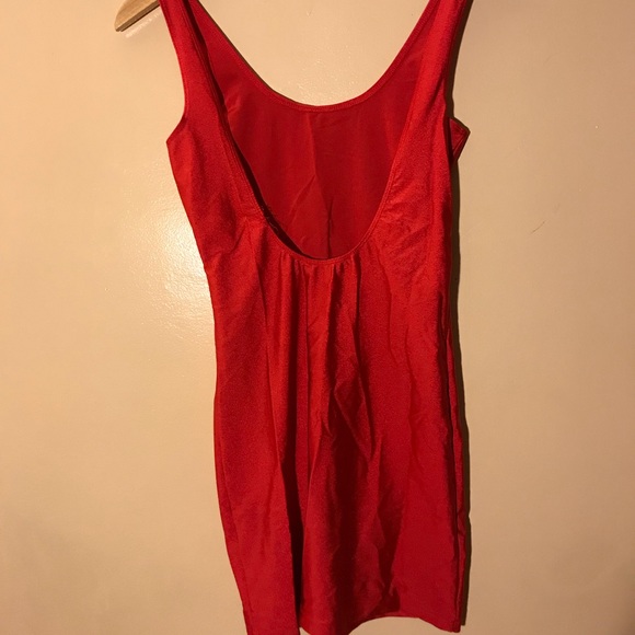Fitted shiny red mini dress - Picture 1 of 2